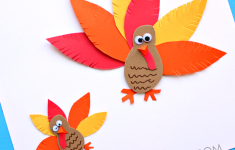 Crafts For Kids Using Paper Simple Paper Turkey Kids Thanksgiving Craft crafts for kids using paper |getfuncraft.com