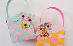 Decorative Paper Bags Craft Little Designer Bags Weaved From Old Paper Bags decorative paper bags craft|getfuncraft.com
