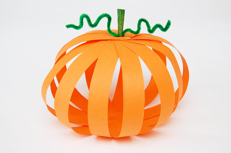 Easy Fall Paper Craft Ideas Your Kids Can Make Paper Strip Pumpkin Kids Crafts Fun Craft Ideas