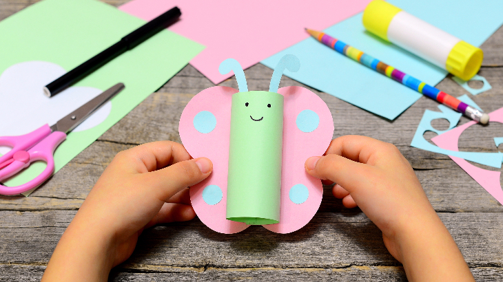 Easy To Make Paper Crafts Decorations From Patterned Paper And Cardstock Easy Paper Crafts To Make With Kids Ellaslist