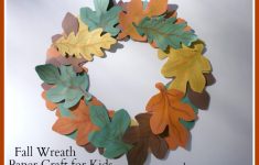 Fall Construction Paper Crafts Fall Wreath Paper Craft For Kids fall construction paper crafts|getfuncraft.com