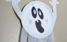 Halloween Crafts With Paper Paper Plate Ghost 680 halloween crafts with paper|getfuncraft.com