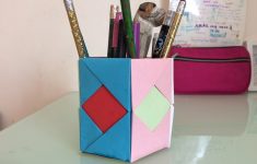 How To Make A Craft With Paper Technique Watch How To Make A Funky Pen Holder From Paper