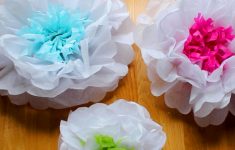 How To Make A Paper Flower Craft As Home Décor Favorite Craft Giant Tissue Paper Flowers Pink Penguiny