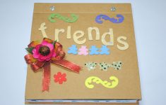 How to Make DIY Scrapbooking Layouts Friends How To Create A Great Scrapbook With Friends For Girls 6 Steps