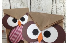 How To Make Paper Purses Crafts Owl Crafts Easy Treat Bag 1 how to make paper purses crafts |getfuncraft.com