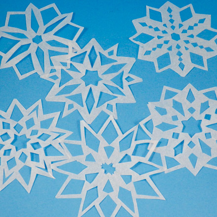 Magical Paper Snowflake Craft Ideas For Your Home Easy Way To Make Paper Snowflakes Friday Fun Aunt