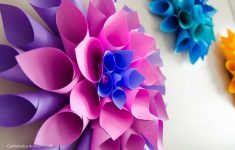Paper Craft For Kids Flowers Dahlia Flower Wreath paper craft for kids flowers|getfuncraft.com