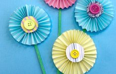Paper Craft For Kids Flowers Easy Paper Flower Craft 3 paper craft for kids flowers|getfuncraft.com