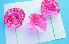 Paper Doily Crafts For Kids Doily Flower Spring Craft For Kids To Make paper doily crafts for kids|getfuncraft.com