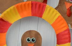 Paper Plate Thanksgiving Crafts Paper Plate Turkey Craft2 paper plate thanksgiving crafts|getfuncraft.com