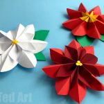 Paper Poinsettia Craft Paper Fan Flowers Poinsettia paper poinsettia craft|getfuncraft.com
