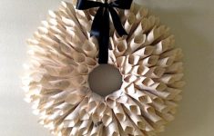 Paper Wreath Craft Book Paper Door Wreath E1451528222241 paper wreath craft|getfuncraft.com