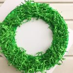 Paper Wreath Craft Diy Paper Christmas Wreath Trim Off Excess Crinkle Paper paper wreath craft|getfuncraft.com