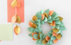 Paper Wreath Craft Theredthread Wreath2013 Main 1 paper wreath craft|getfuncraft.com