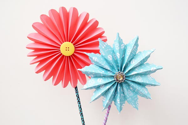 Papercraft Flowers For Kids  Folding Paper Flowers 8 Petals Kids Crafts Fun Craft