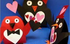 Penguin Paper Crafts Valentines Penguins 600x593 penguin paper crafts|getfuncraft.com