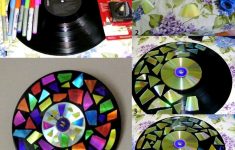 Reuse an Old CD into CD DIY Crafts Diy Vinyl Cd Clock Diy Projects Usefuldiy