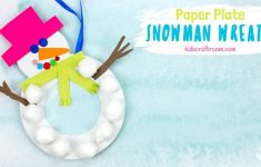 Snowman Paper Plate Craft Paper Plate Snowman Wreath Landscape snowman paper plate craft|getfuncraft.com