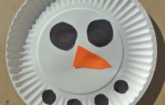 Snowman Paper Plate Craft Snowmanpaperplatecraft snowman paper plate craft|getfuncraft.com