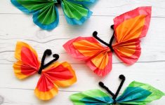 Tissue Paper Butterfly Craft Pipe Cleaner Tissue Butterfly Craft Step 7 tissue paper butterfly craft|getfuncraft.com