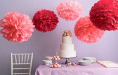 Tissue Paper Crafts Ideas How To Make Hanging Tissue Paper Pompoms tissue paper crafts ideas|getfuncraft.com